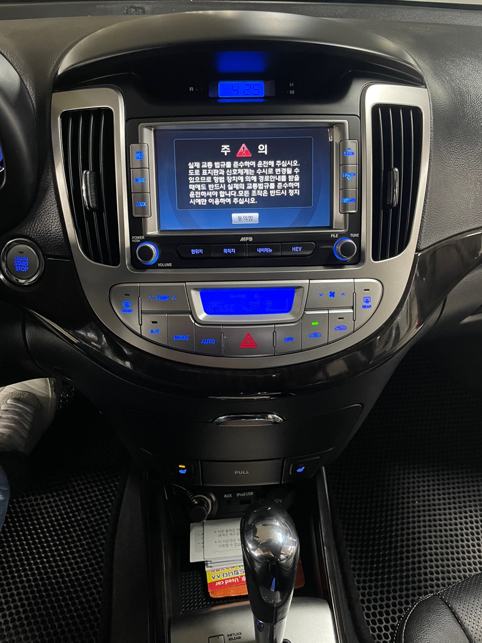 70q6f330rnv5.jpg