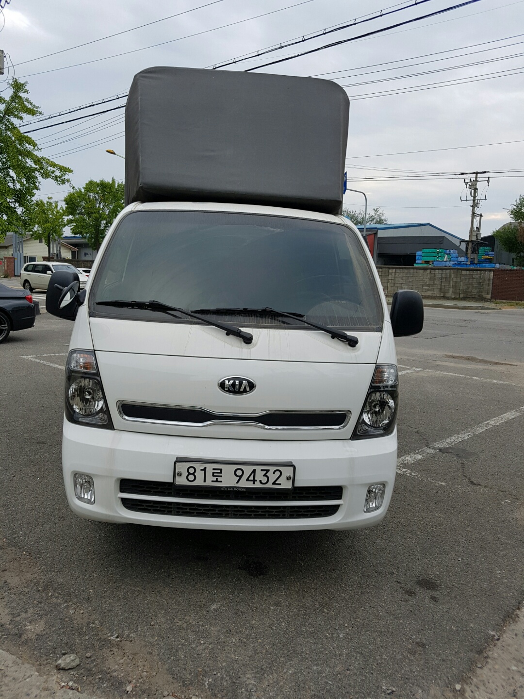 fikoqvz05MQX.jpg