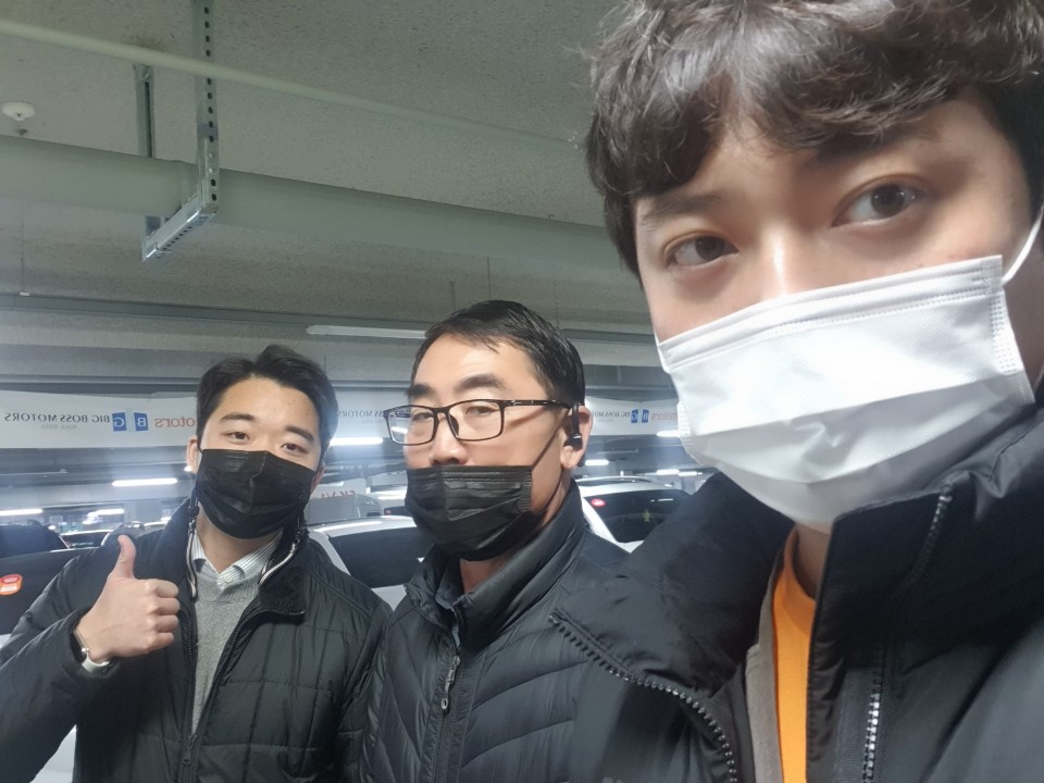 진천중고차 외국인 고객님의 꼼꼼하게 살펴보고 선택한 올뉴투싼 중고 후기