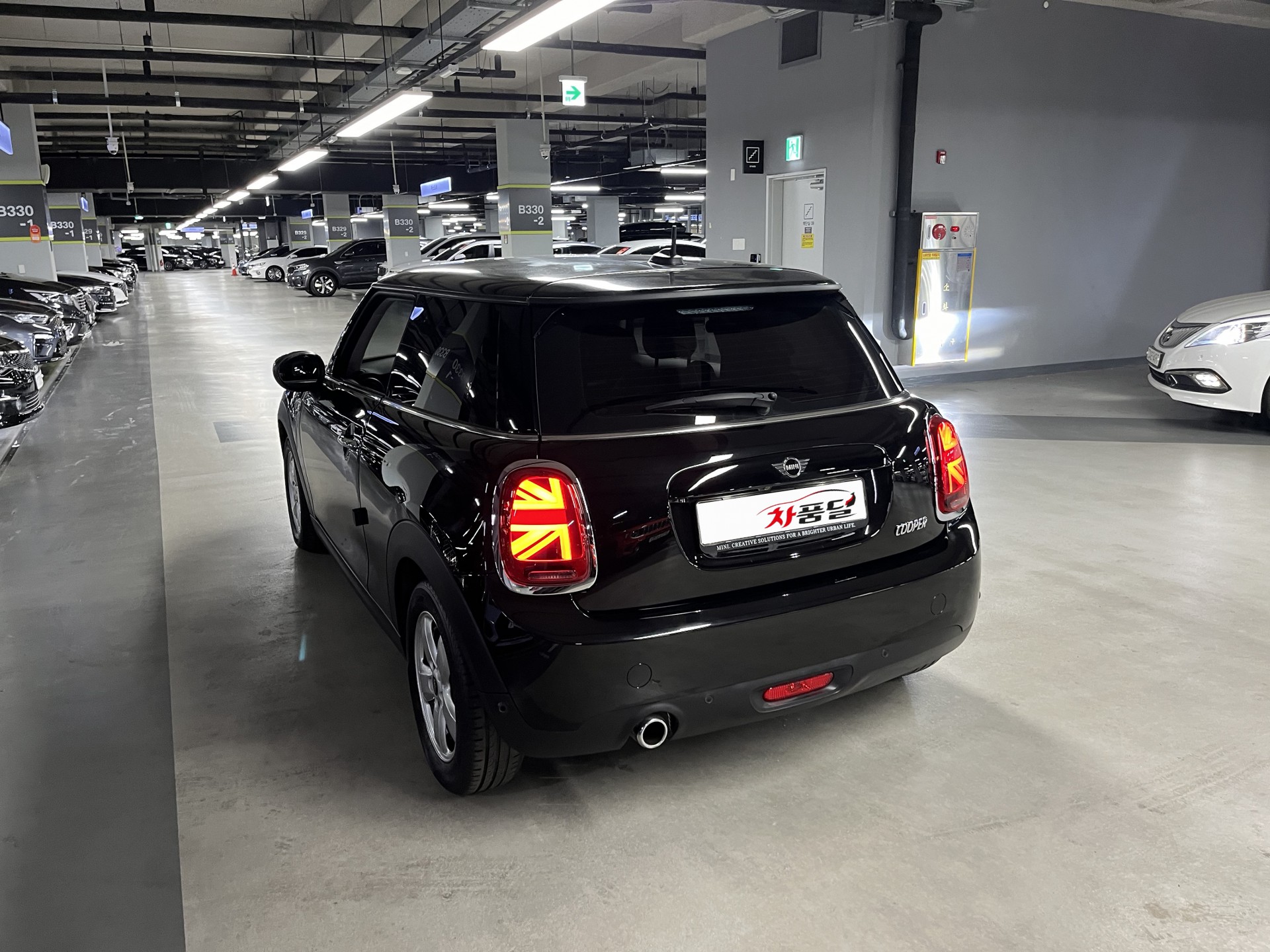 2gkj1ilwj8s284570.jpg