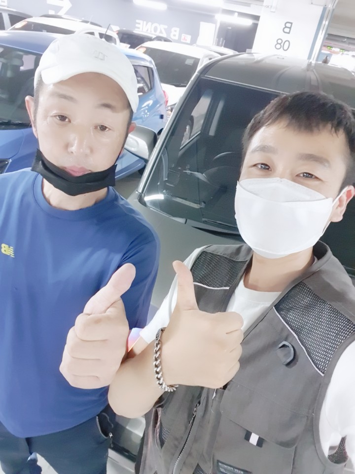 안산중고차 고객님의 고민이 필요없는 기아 더뉴레이 중고 차품딜 후기!